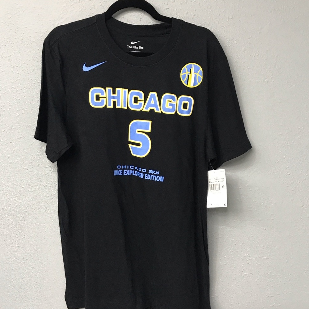 Nike Black and Blue Chicago Sky Men's Tee